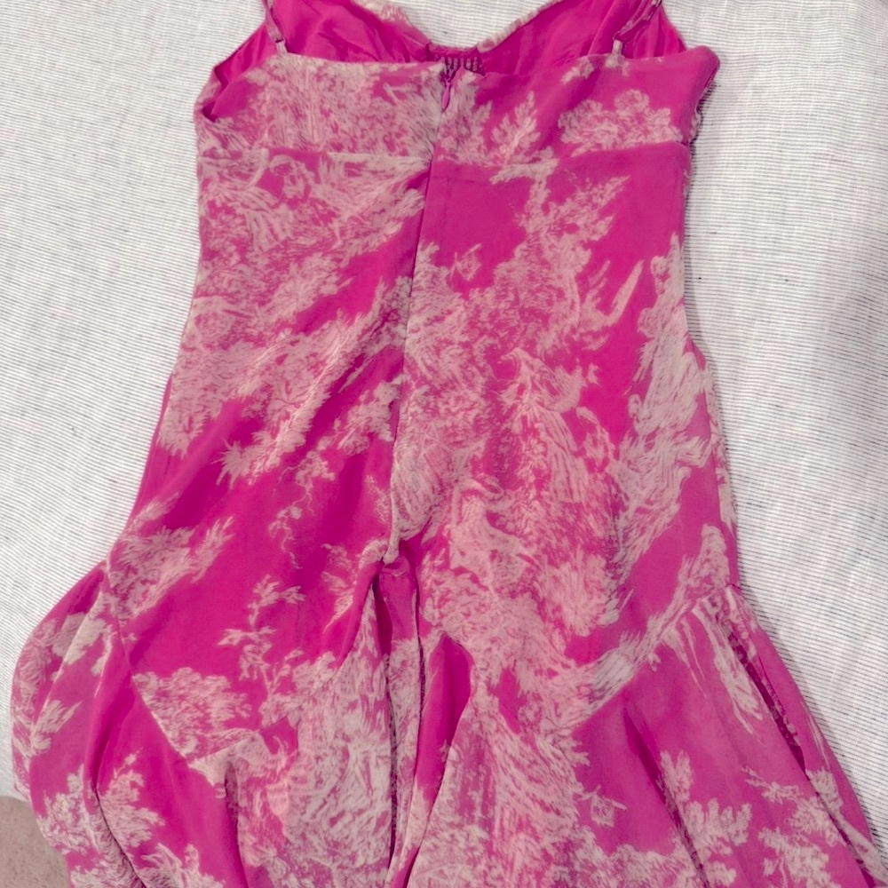 SOLD UO Johanna Printed Chiffon Mini Dress - Picture 7 of 8
